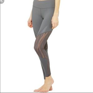 Alo Yoga Leggings